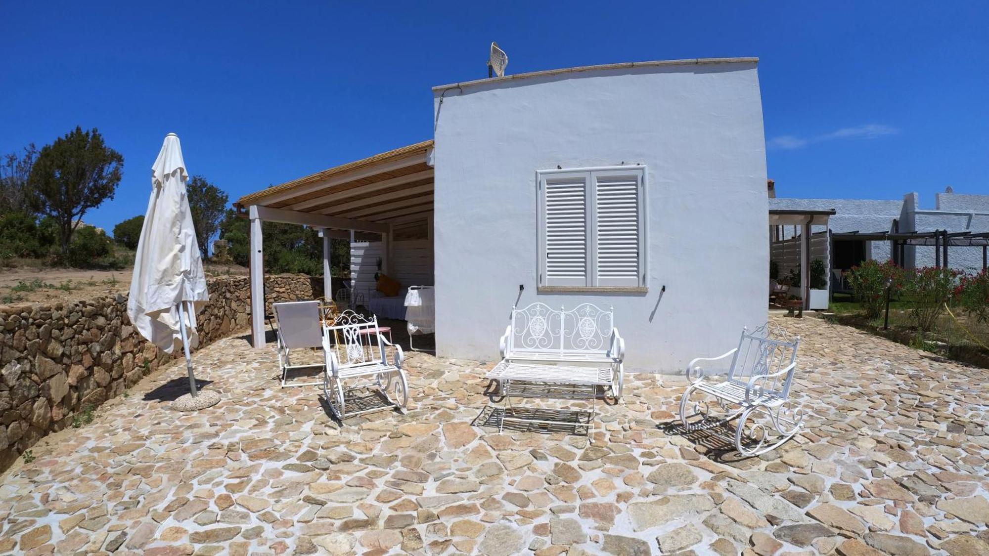 Monti Russu Natural Guest House أغلينتو المظهر الخارجي الصورة